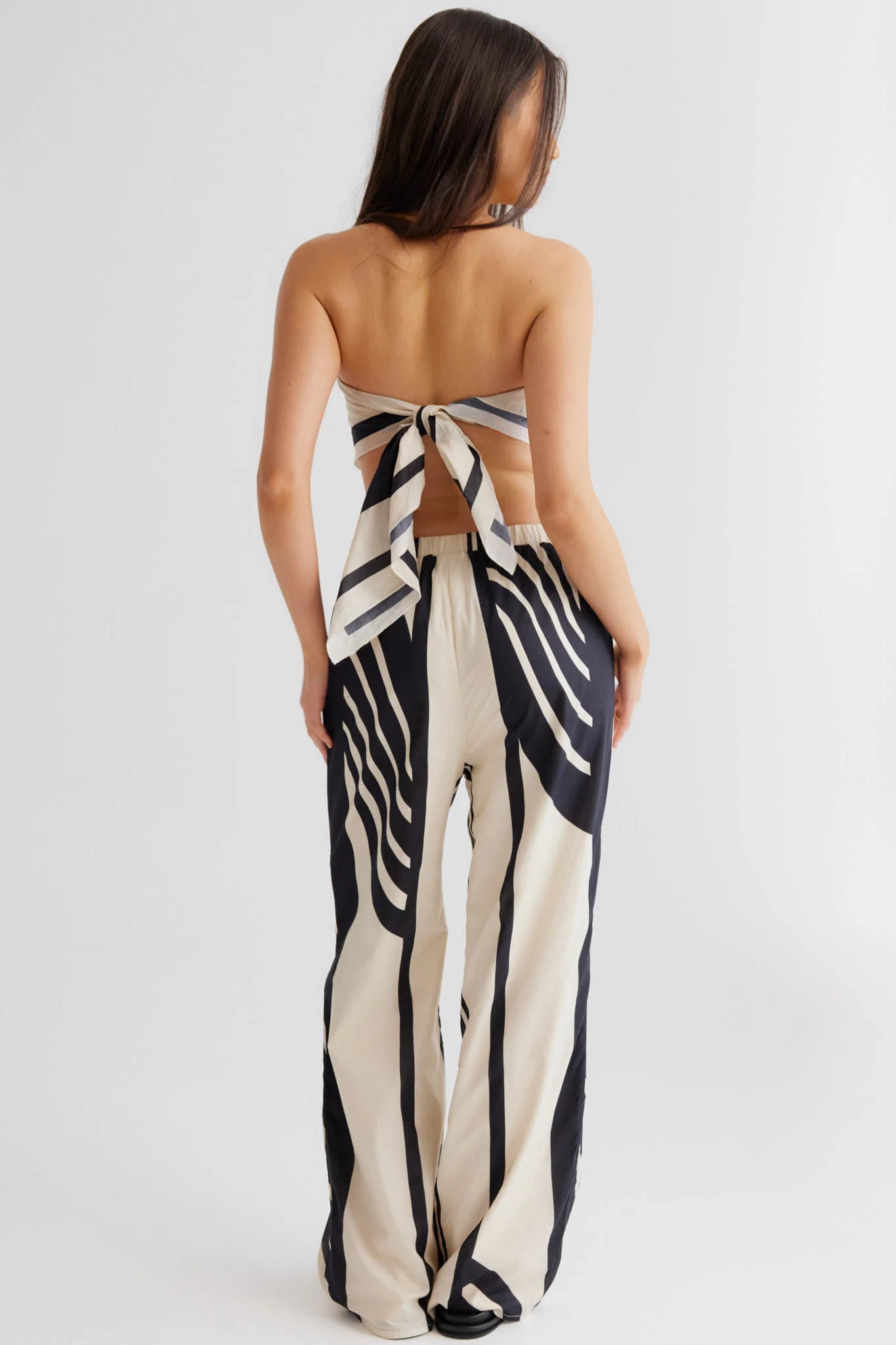 14145-sndys-alba-wrap-black-print-4.webp SNDYS Alba Wrap Black Print