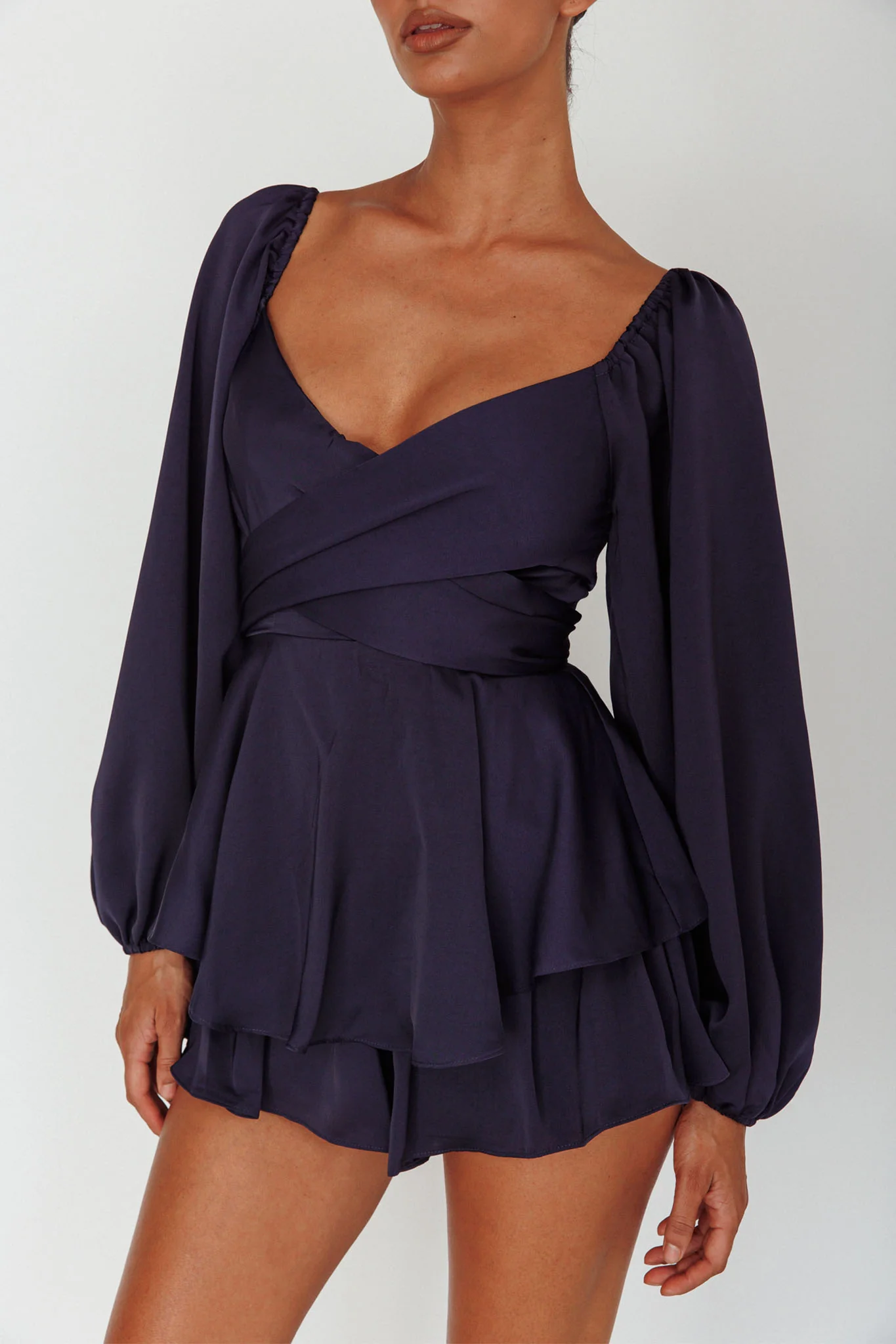 16980-it-s-complicated-long-sleeve-flounce-romper-navy-4.webp It's Complicated Long Sleeve Flounce Romper Navy