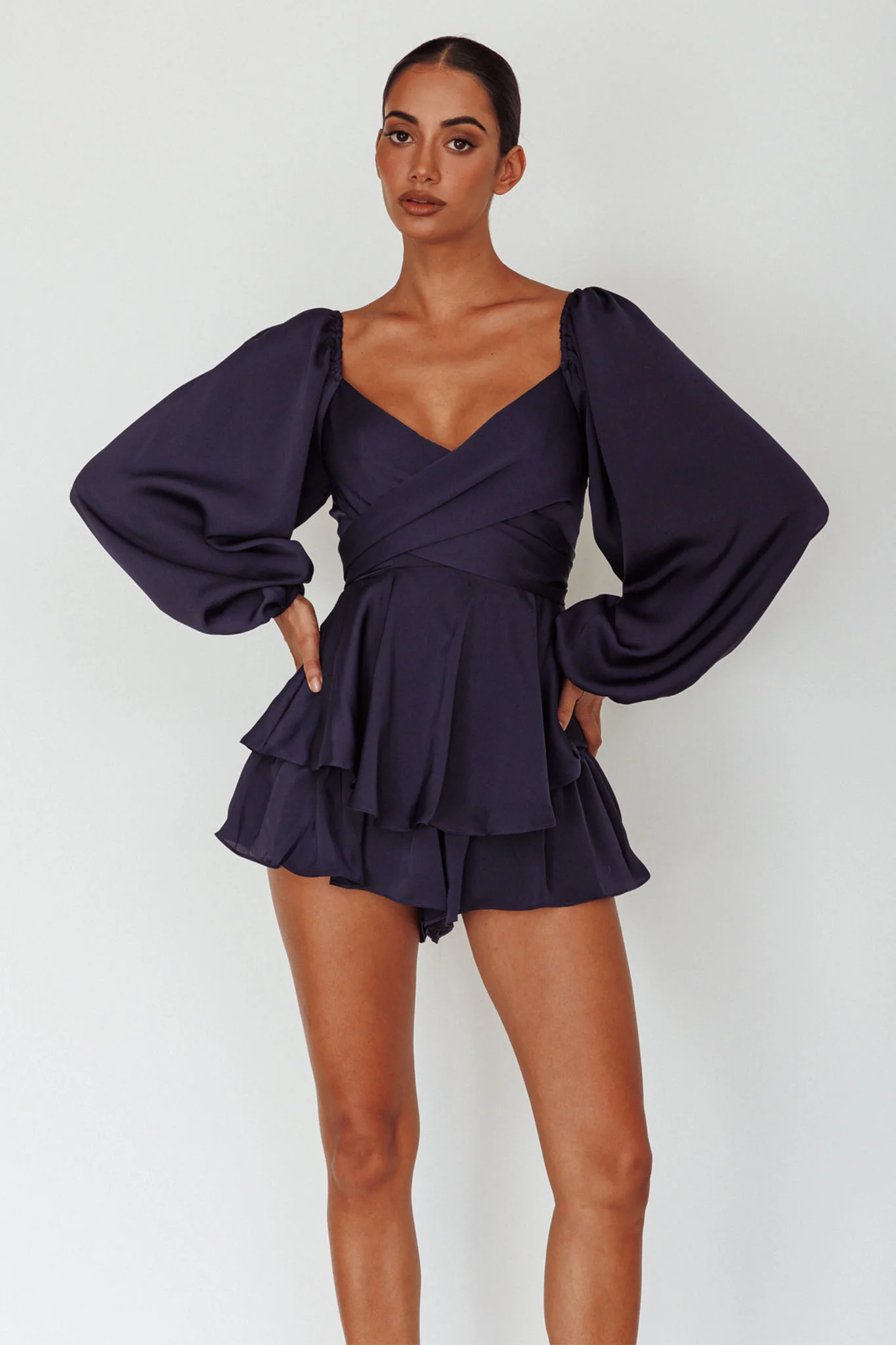 16980-it-s-complicated-long-sleeve-flounce-romper-navy-7.webp It's Complicated Long Sleeve Flounce Romper Navy