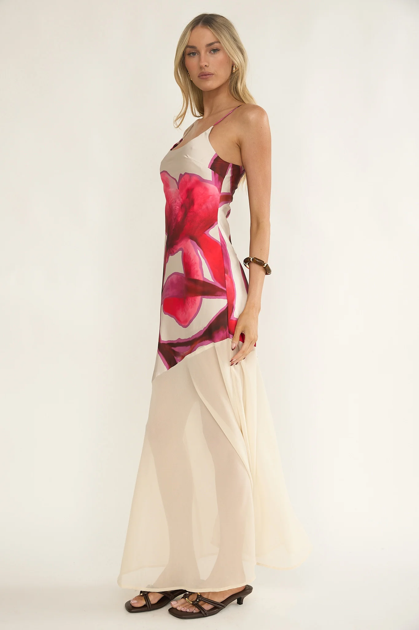 5462-gilded-dream-chiffon-hem-maxi-dress-print-beige-1.webp Gilded Dream Chiffon Hem Maxi Dress Print Beige