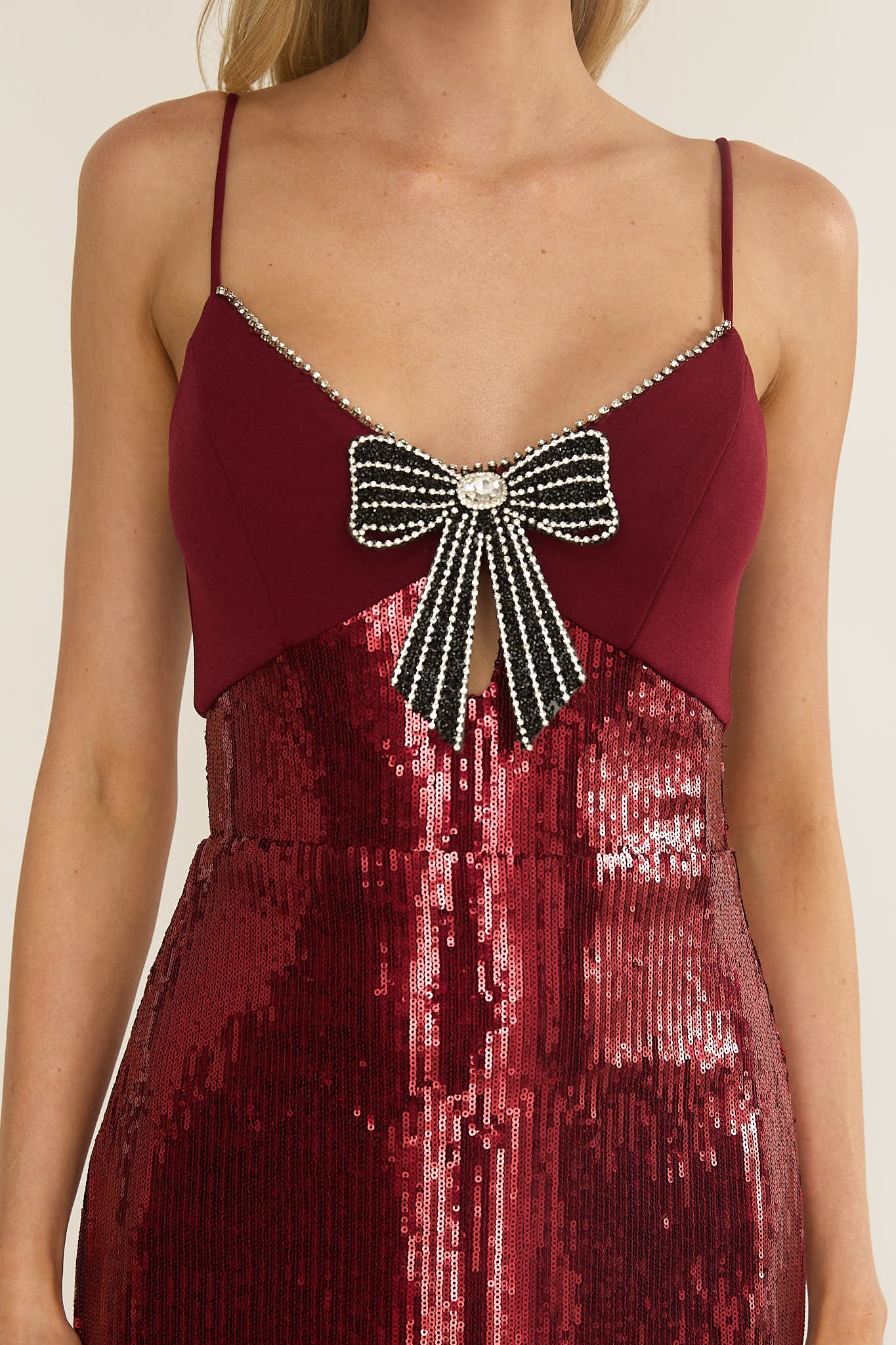 5636-nolani-sequin-bow-diamante-maxi-dress-wine-4.jpg Nolani Sequin Bow & Diamante Maxi Dress Wine