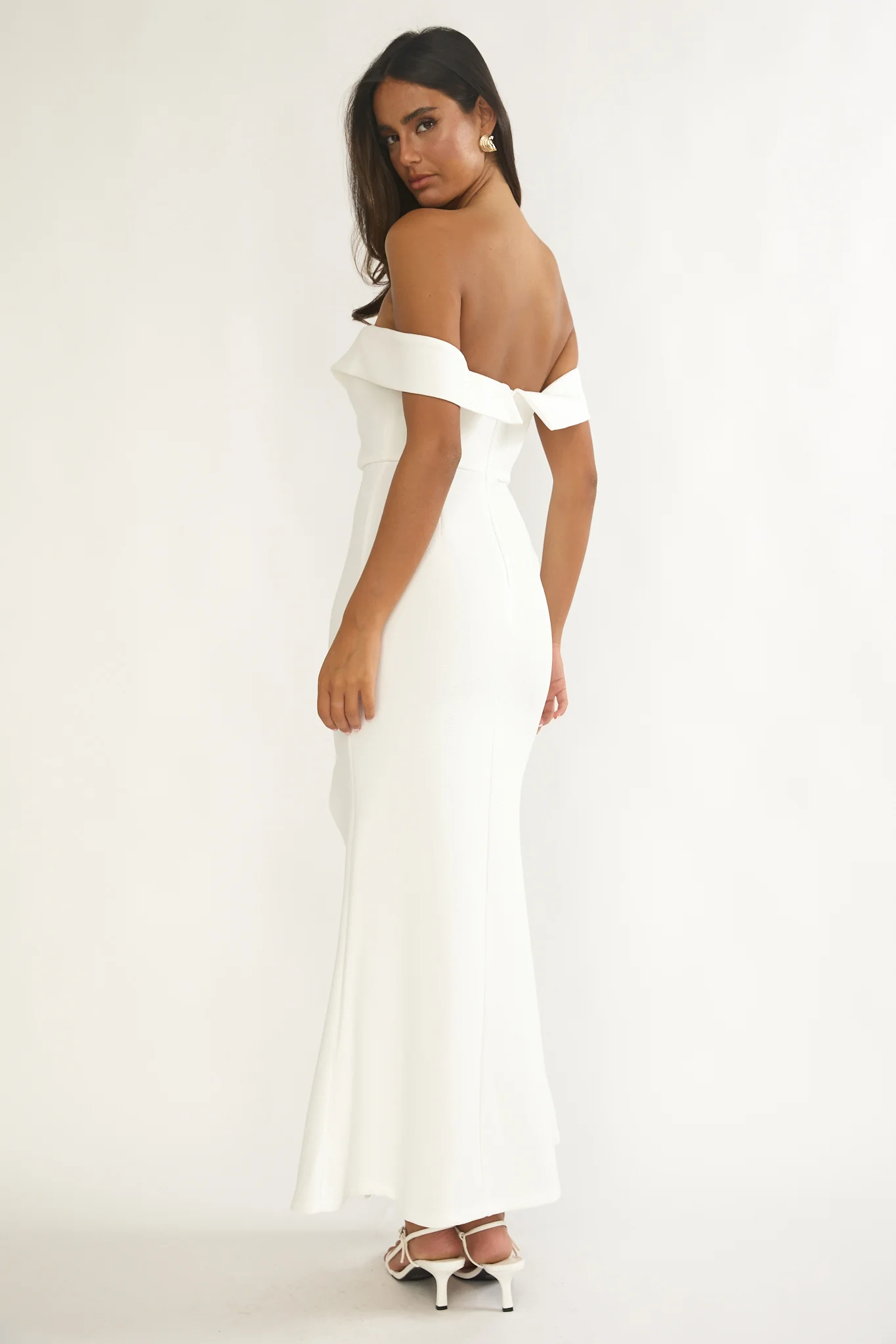 5678-rider-off-shoulder-front-split-maxi-dress-white-6.webp Rider Off-Shoulder Front Split Maxi Dress White